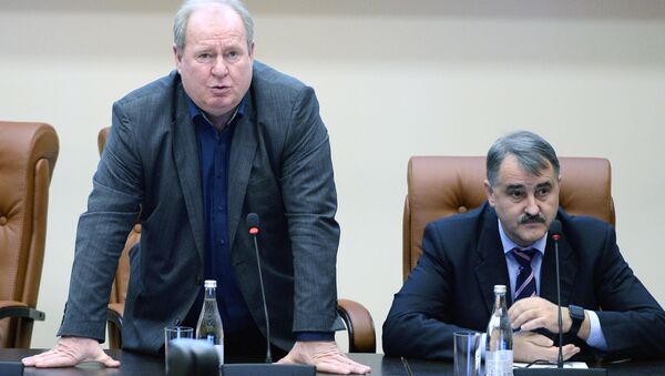 Исполняющий обязанности президента ВФЛА Вадим Зеличенок (слева). Архивное фото