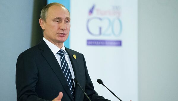 Президент России Владимир Путин на саммите Группы двадцати (G20) в турецкой Анталье