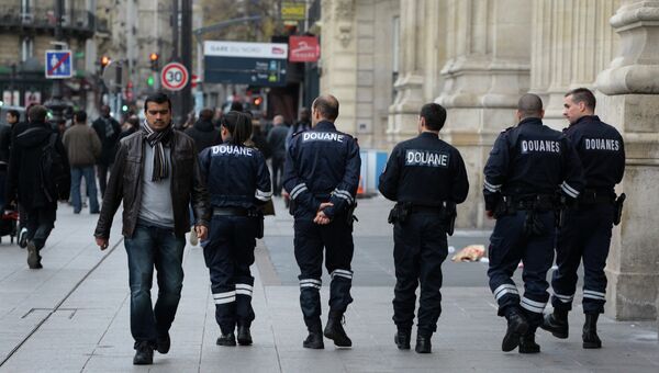 Полицейские на Северном вокзале Парижа