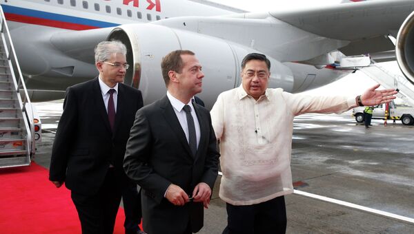Председатель правительства РФ Д.Медведев прибыл в Манилу на саммит АТЭС. Архивное фото
