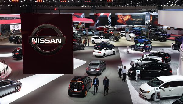 Стенд компании Nissan на автошо. Архивное фото