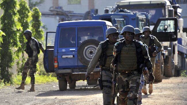 Сотрудники сил безопасности Мали