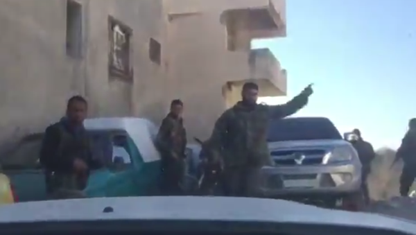 Кадр из видео обстрела машины с журналистами в Сирии