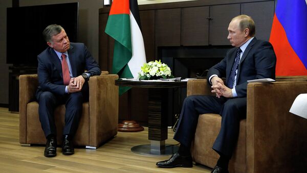 Президент России Владимир Путин во время встречи с королём Иордании Абдаллой II. Архивное фото