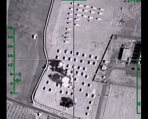 Данные объективного контроля применения авиации ВКС РФ по базовому лагерю боевиков в провинции Ракка