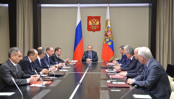 Президент России В.Путин провел заседание Совбеза РФ. Архивное фото