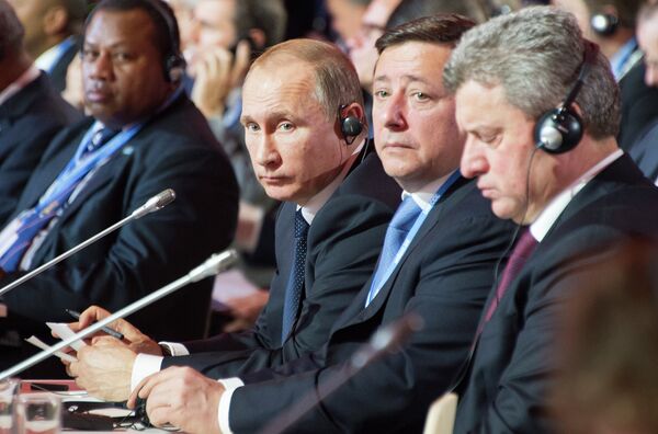 Президент России Владимир Путин на климатической конференции ООН в Париже