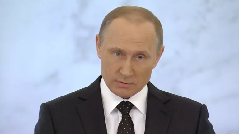 Мы не будем бряцать оружием – Путин о реакции РФ на сбитый Турцией Су-24 Мы не будем бряцать оружием – Путин о реакции РФ на сбитый Турцией Су-24