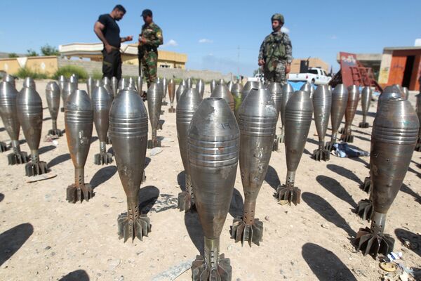 Боеприпасы ИГ (ДАИШ) найденные иракской полицией возле города Тикрит