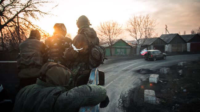 Ополченцы ДНР в Донецкой области