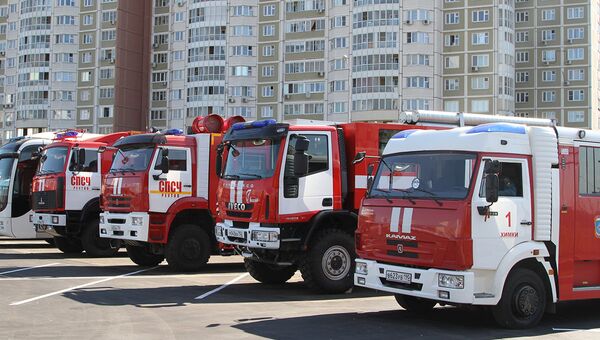 Пожарные машины ГУ МЧС России. Архивное фото