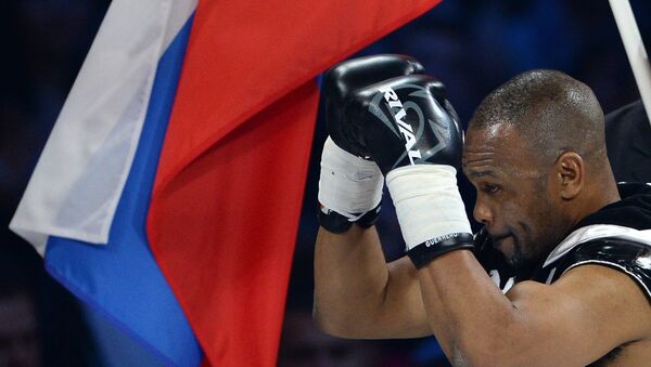 Российско-американский боксер Рой Джонс