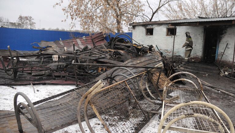 На месте пожара в психоневрологическом диспансере в селе Алферовка Новохоперского района Воронежской области