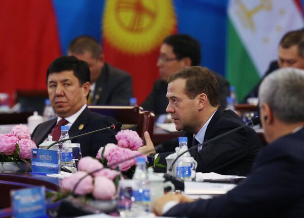 Премьер-министр РФ Дмитрий Медведев принял участие в заседании Совета глав правительств стран ШОС