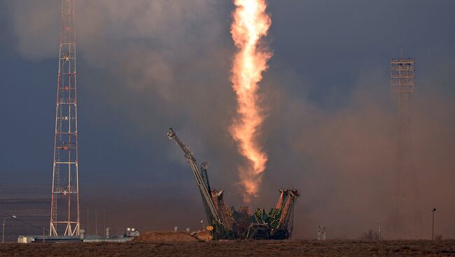 Старт космического корабля Союз ТМА-19М с космодрома Байконур