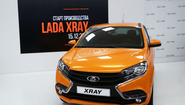 Автомобиль новой модели АвтоВАЗа LADA X-Ray. Архивное фото