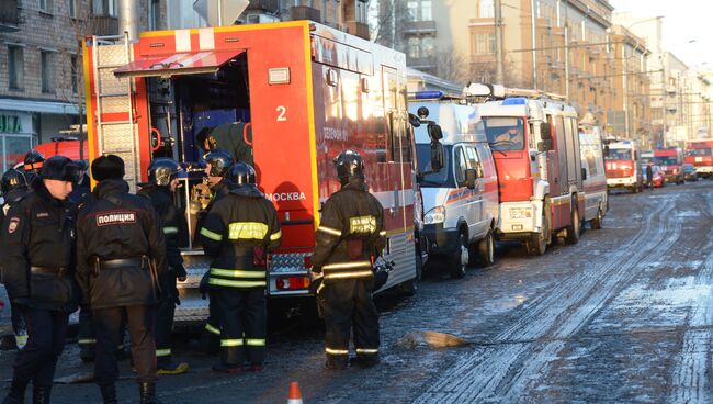 Пожар в здании культурного центра ГУ МВД России