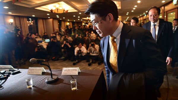 Японский журналист Тацуя Като на пресс-конференции после решения суда о его освобождению