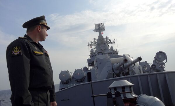 Крейсер Москва у базы Хмеймим в Сирии