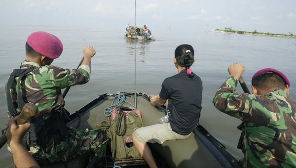 Индонезийские военные у берегов острова Сулавеси. Архивное фото