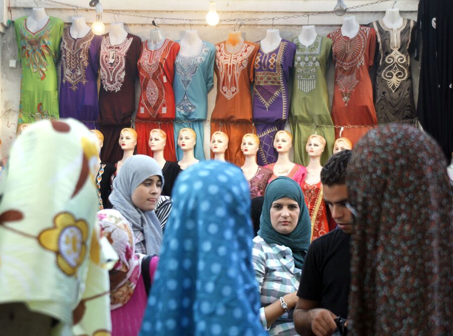 Ливийские женщины на рынке в Триполи