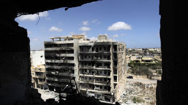 Разрушенные улицы Триполи, архивное фото