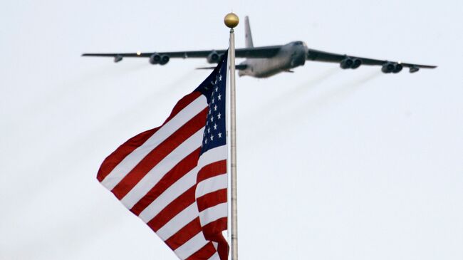 Американский стратегический бомбардировщик B-52. Архивное фото