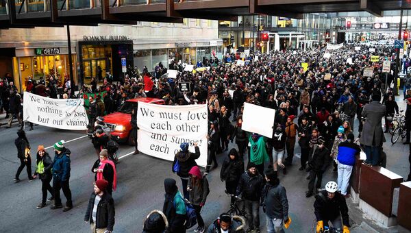 Акция протеста Жизнь чернокожего имеет значение  в Миннеаполисе