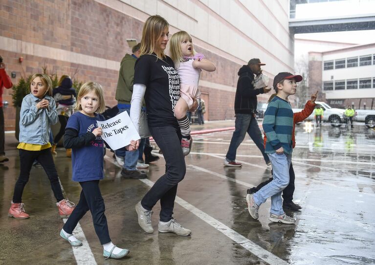 Акция протеста Жизнь чернокожего имеет значение в Миннеаполисе Акция протеста Жизнь чернокожего имеет значение в Миннеаполисе