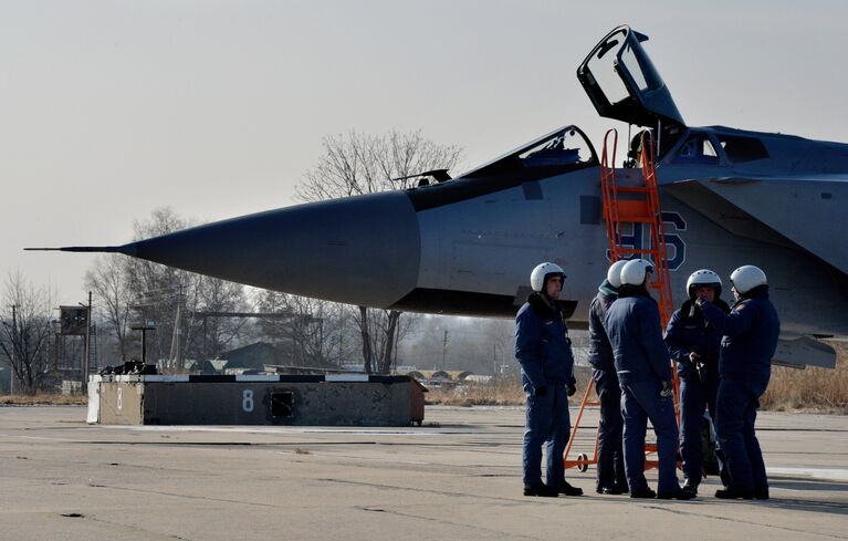 Авиаполк в Приморье получил три модернизированных самолета МиГ-31 БМ