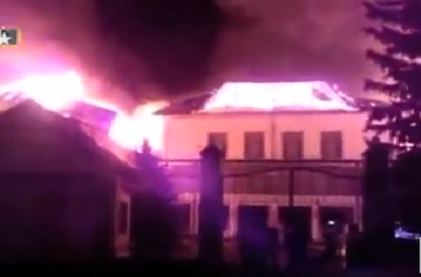 В сети появились первые кадры пожара в санатории Ессентуков