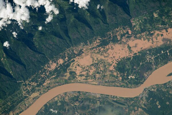 Наводнение на реке Меконг, Таиланд и Лаос