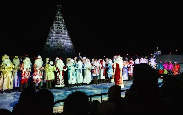 Открытие фестиваля Ледовая Москва. В кругу семьи в парке Победы на Поклонной горе