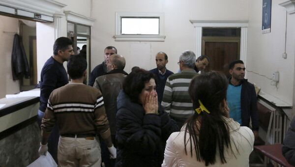 Люди в больнице Камышлы, Сирия