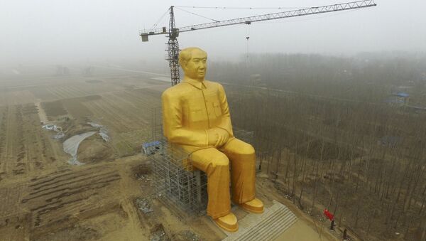 Снос статуи Мао Цзэдуна в Китае