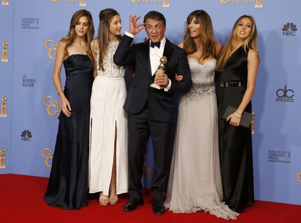 Сильвестр Сталлоне со своей семьей на церемонии вручения ежегодной кинопремии Золотой глобус