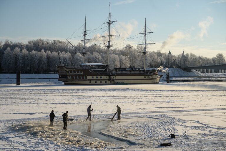 Новгородский клуб любителей зимнего плавания в Великом Новгороде