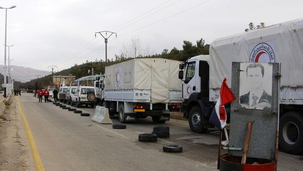 Конвой Международного комитета Красного Креста с грузом гуманитарной помощи в Сирии