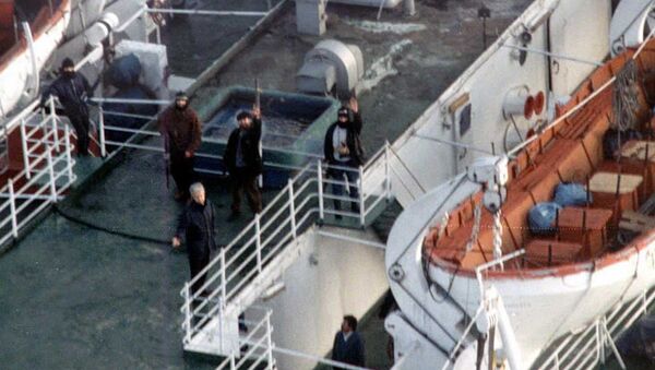 Захваченный террористами паром Аврасия в черноморском порту Трабзон