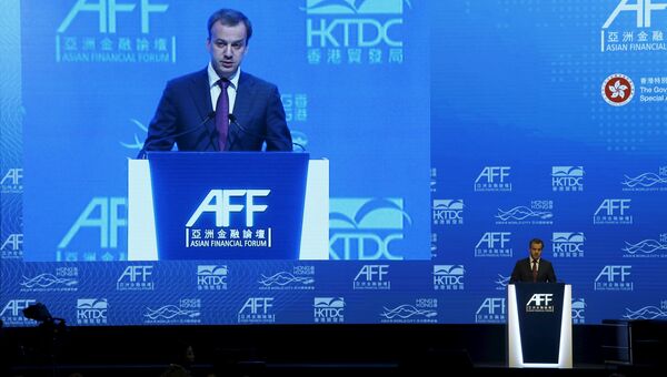 Вице-премьер Аркадий Дворкович во время выступления на Азиатском финансовом форуме в Гонконге