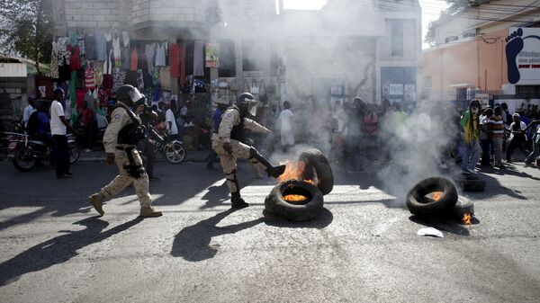 Беспорядки в Порт-о-Пренс, Гаити