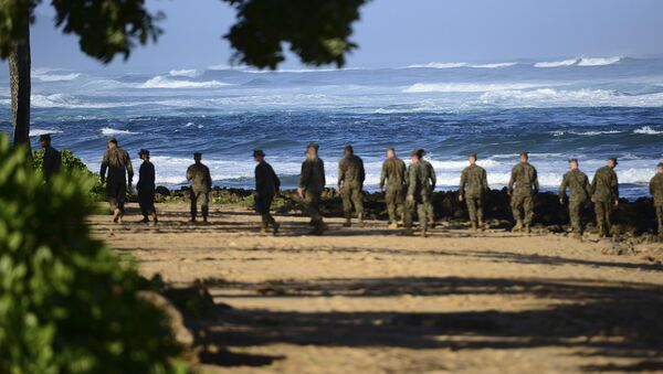 Поисковая группа пропавших морских пехотинцев в результате столкновения военных вертолетов. 18 января 2015