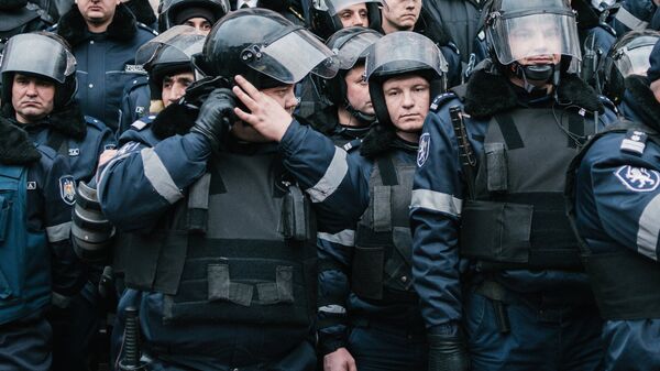 Сотрудники правоохранительных органов Молдавии