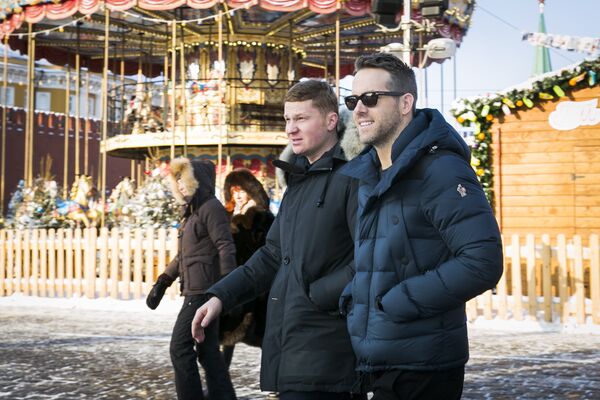 Актер Райан Рейнольдс на Красной площади в Москве. 24 января 2016