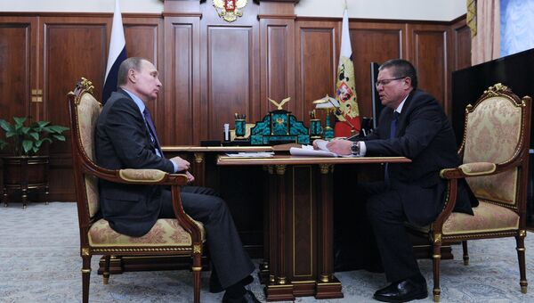 Президент РФ В. Путин встретился с министром экономического развития А. Улюкаев