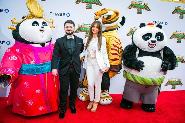 Михаил Галустян с женой Викторией на премьере фильма Кунг-фу панда 3 в Лос-Анджелесе