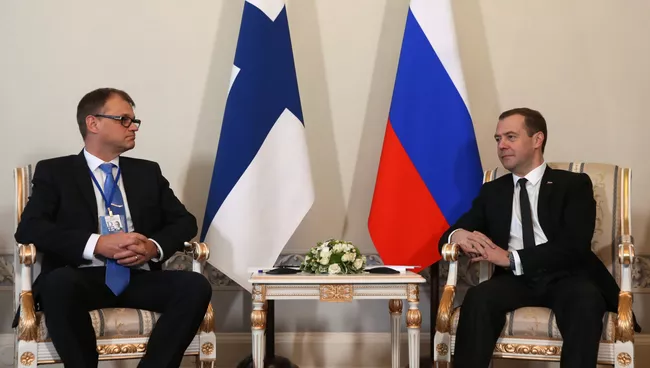 Премьер-министр РФ Д. Медведев встретился в Санкт-Петербурге с премьер-министром Финляндии Ю. Сипилей
