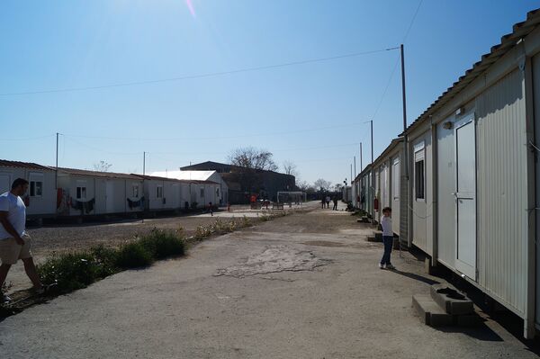 Центр размещения беженцев в афинском районе Элеона