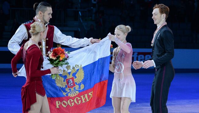 Призеры соревнований в парном катании на чемпионате Европы по фигурному катанию