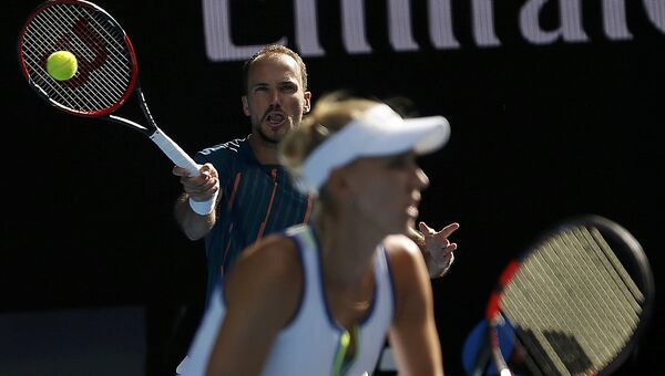 Россиянка Елена Веснина и бразилец Бруно Соарес выиграли Открытый чемпионат Австралии по теннису в миксте, 31 января 2016
